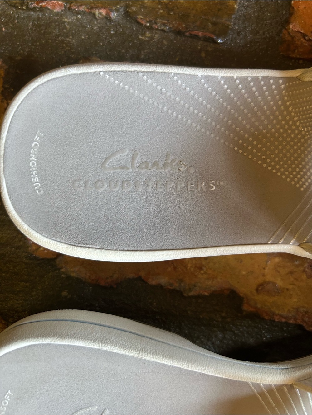 Clarks Sandals. - Picture 4 of 5